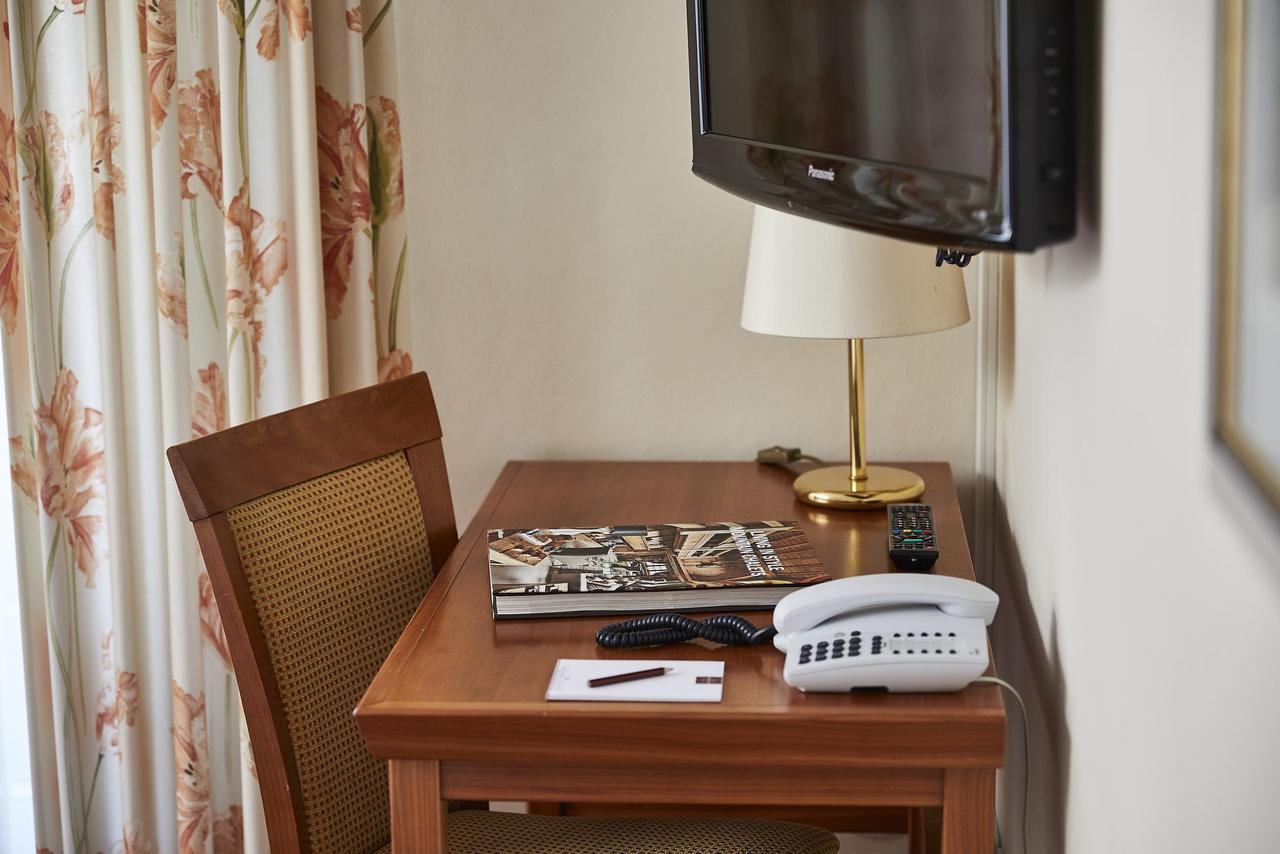 Hotel Rosenstock - Erwachsenenhotel - Adults Only 15 Plus Fischen im Allgaeu Екстериор снимка